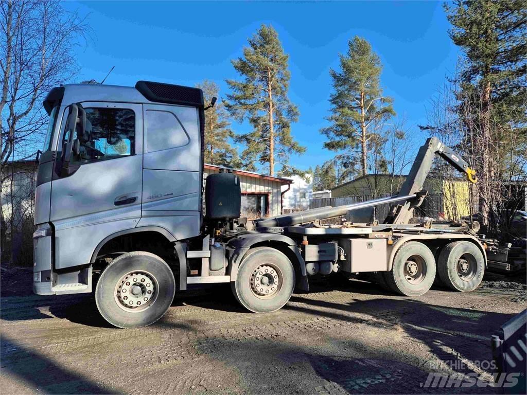 Volvo FH460 Treileri ar āķi