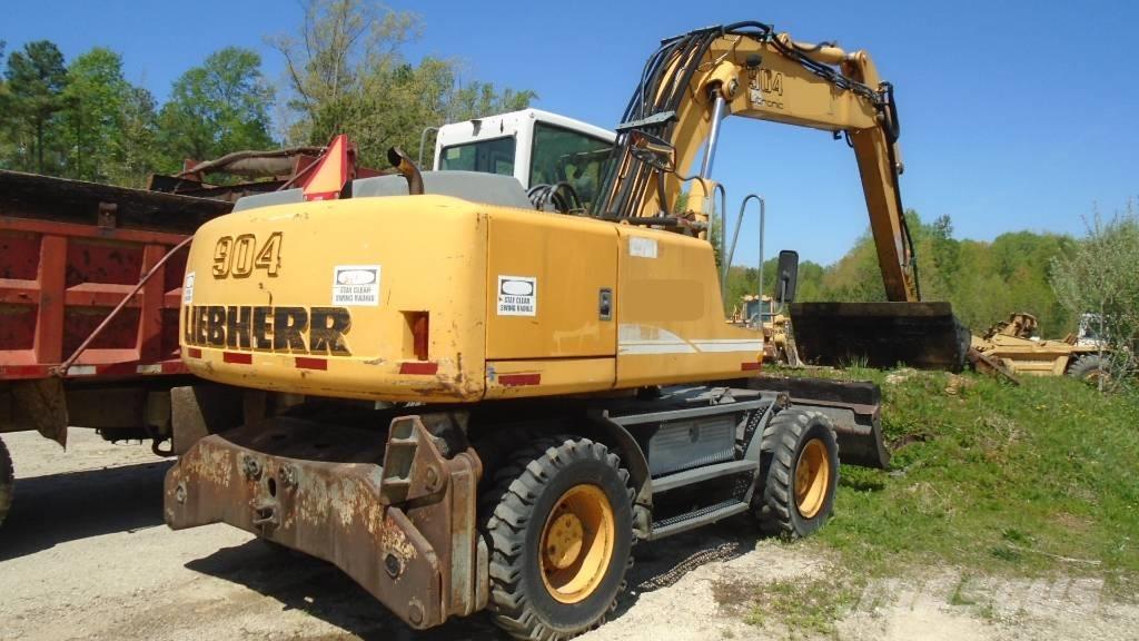 Liebherr A 904 C Ekskavatori uz riteņiem