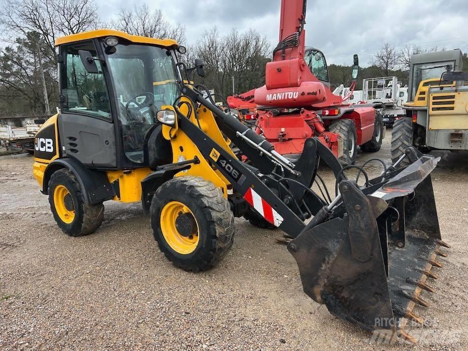 JCB 406 B Iekrāvēji uz riteņiem