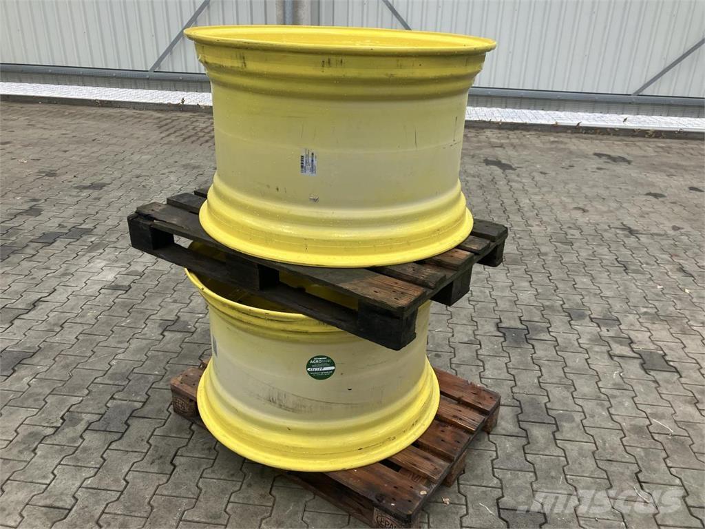 John Deere 23x38 Riepas, riteņi un diski