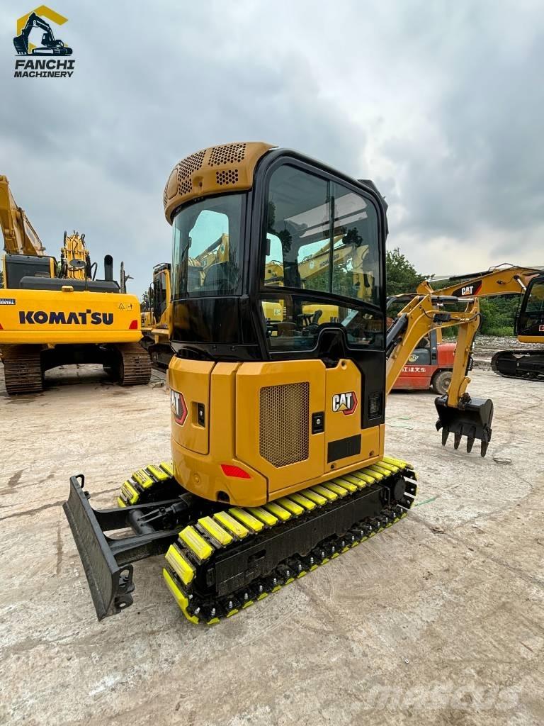 CAT 302 Mini ekskavatori < 7 t