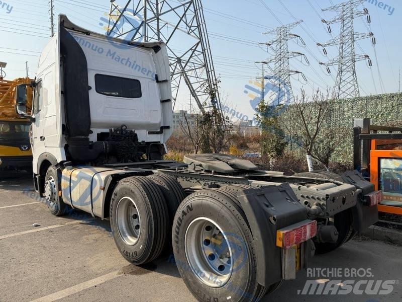Howo Tractor 420 Vilcēji