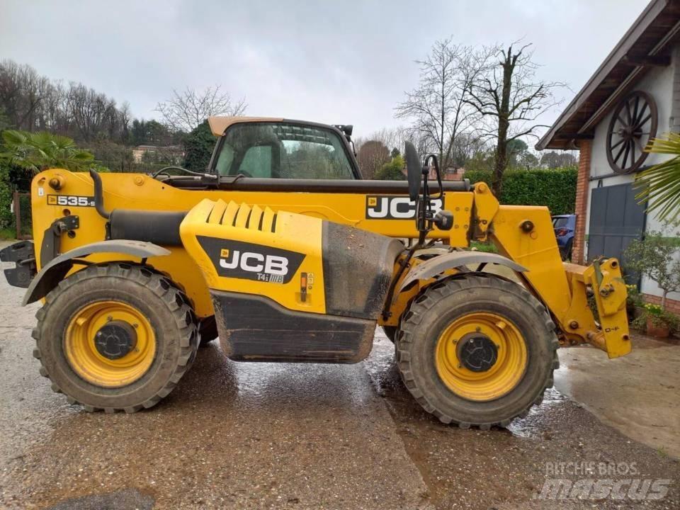 JCB 535-95 Teleskopiskie manipulatori