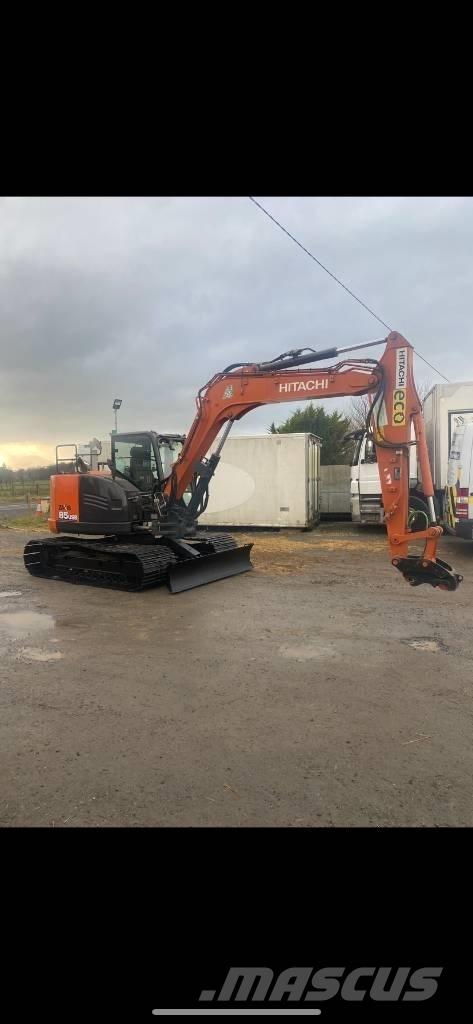  2021 Hitachi 85-6 Vidēja lieluma ekskavatori 7 t - 12 t