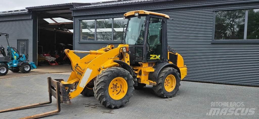 JCB ZX 409 Iekrāvēji uz riteņiem