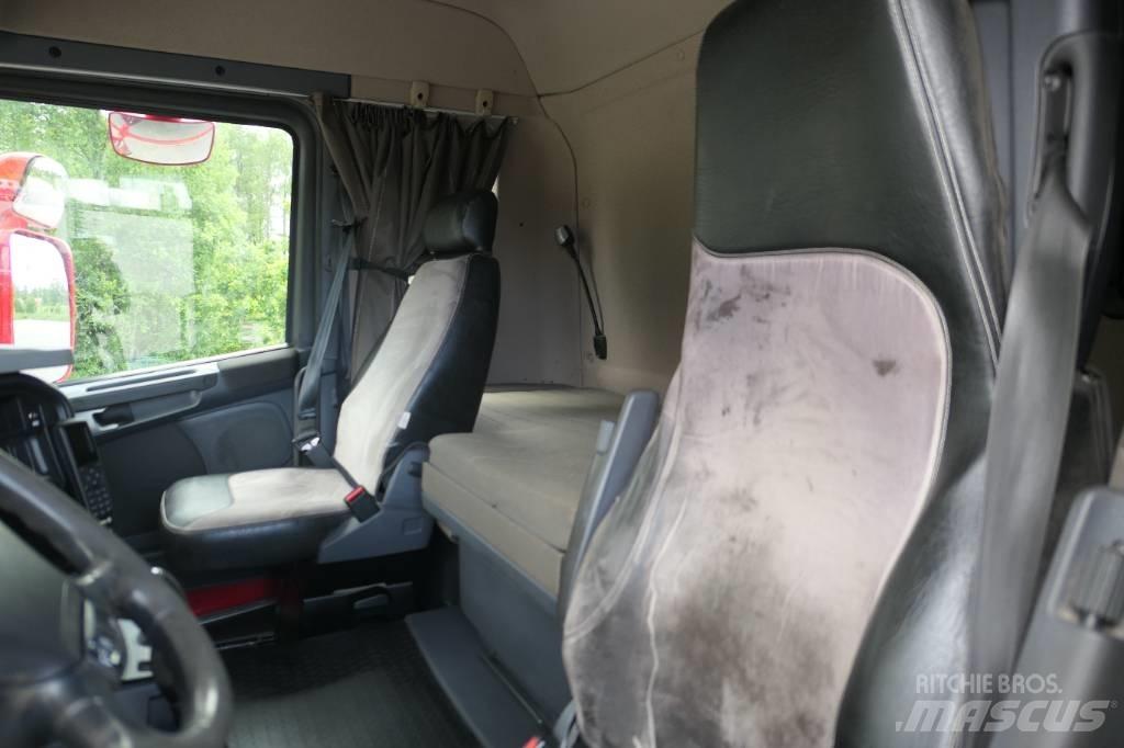 Scania R480lb6x2hsz Treileri ar āķi
