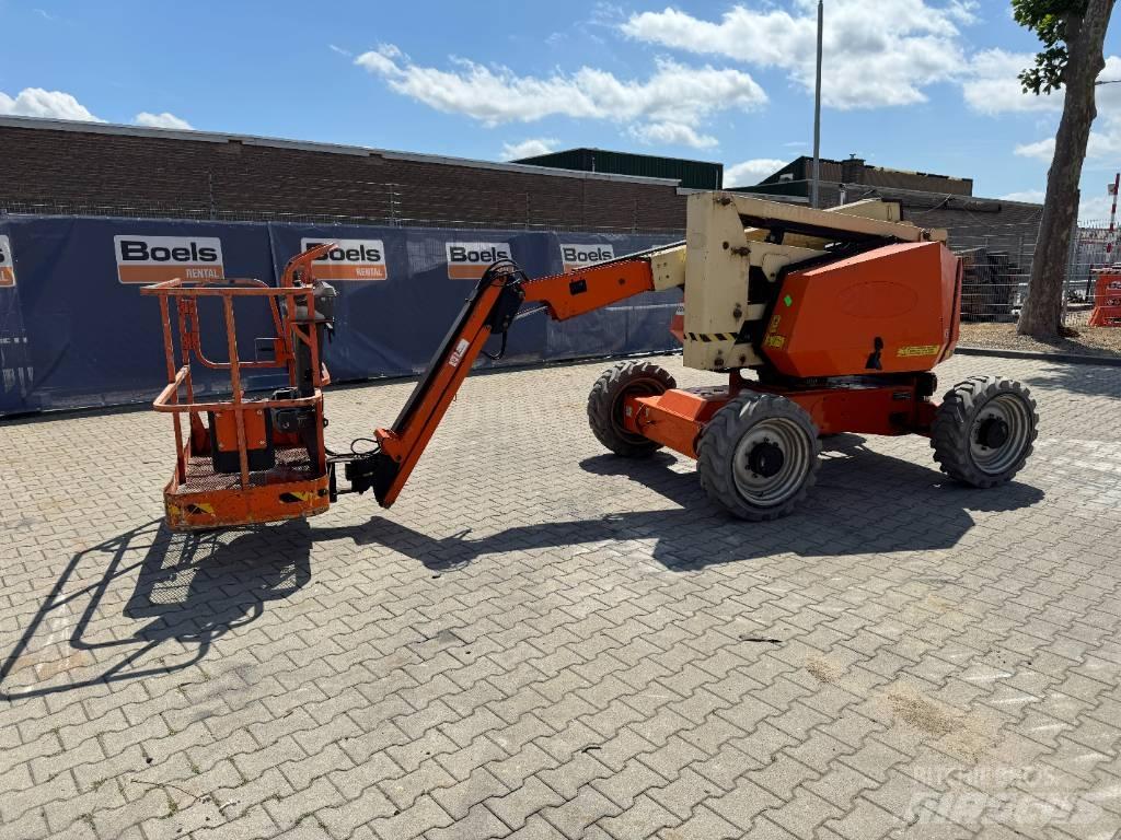 JLG 340AJ Strēles pacēlāji