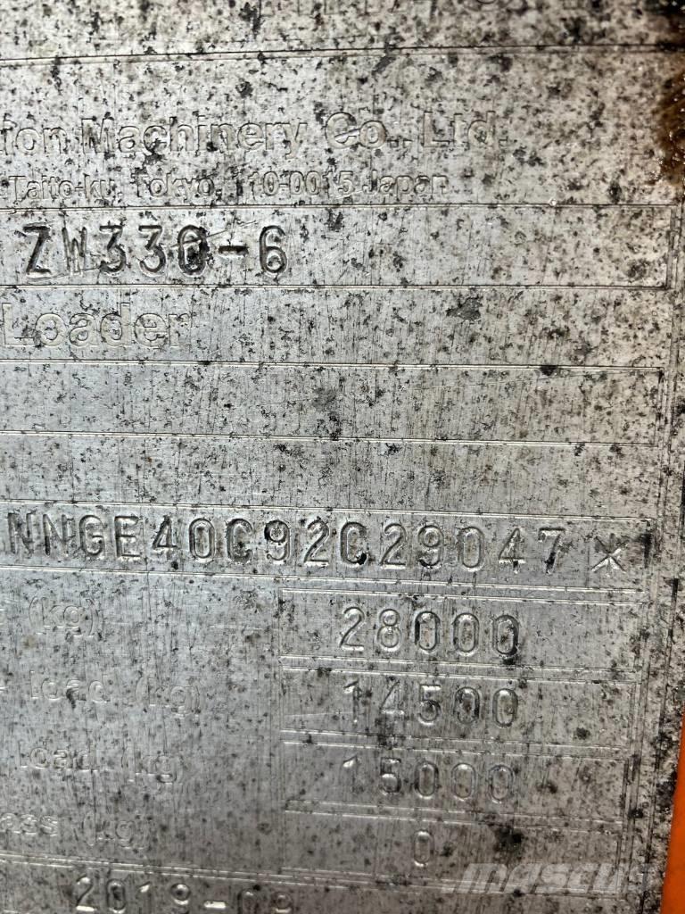 Hitachi ZW330-6 Iekrāvēji uz riteņiem