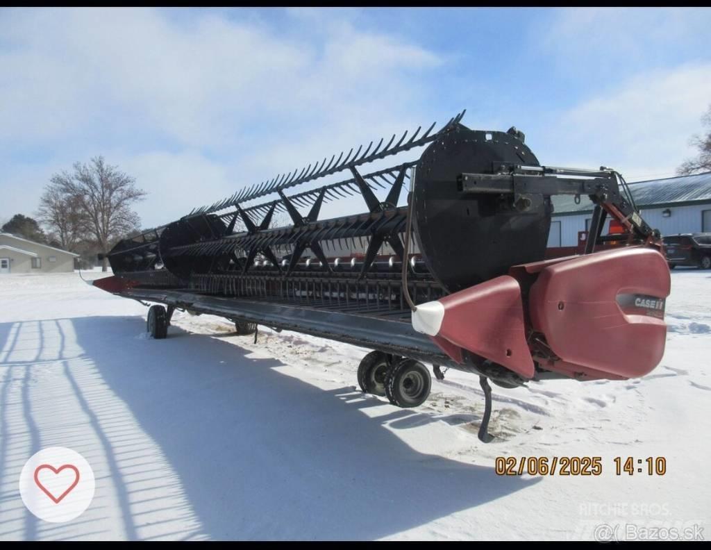 Case IH 3162 Ražas novākšanas galvas