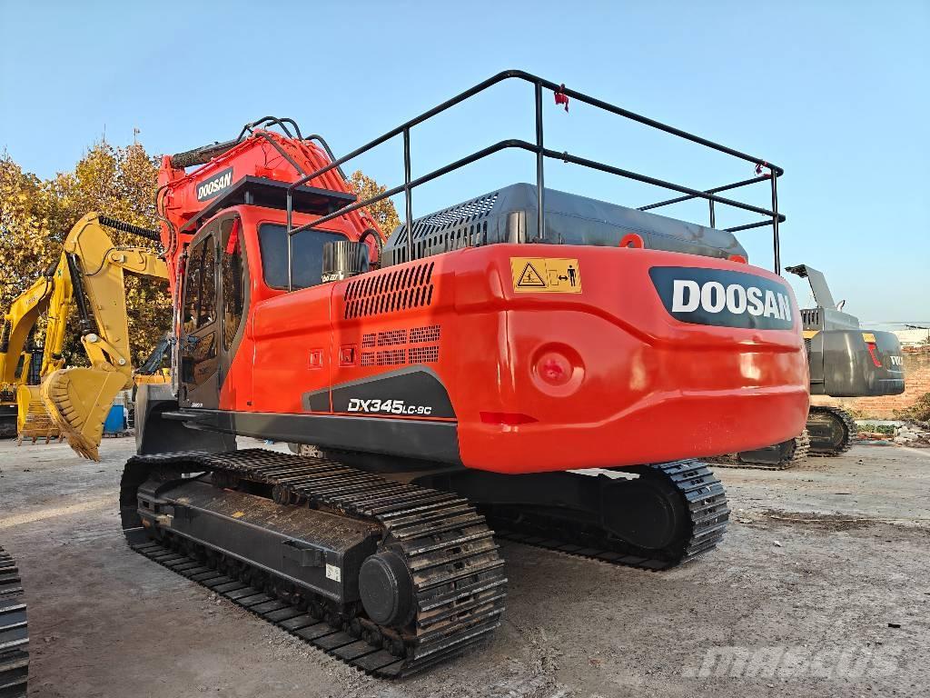 Doosan DX 345LC-9C Kāpurķēžu ekskavatori