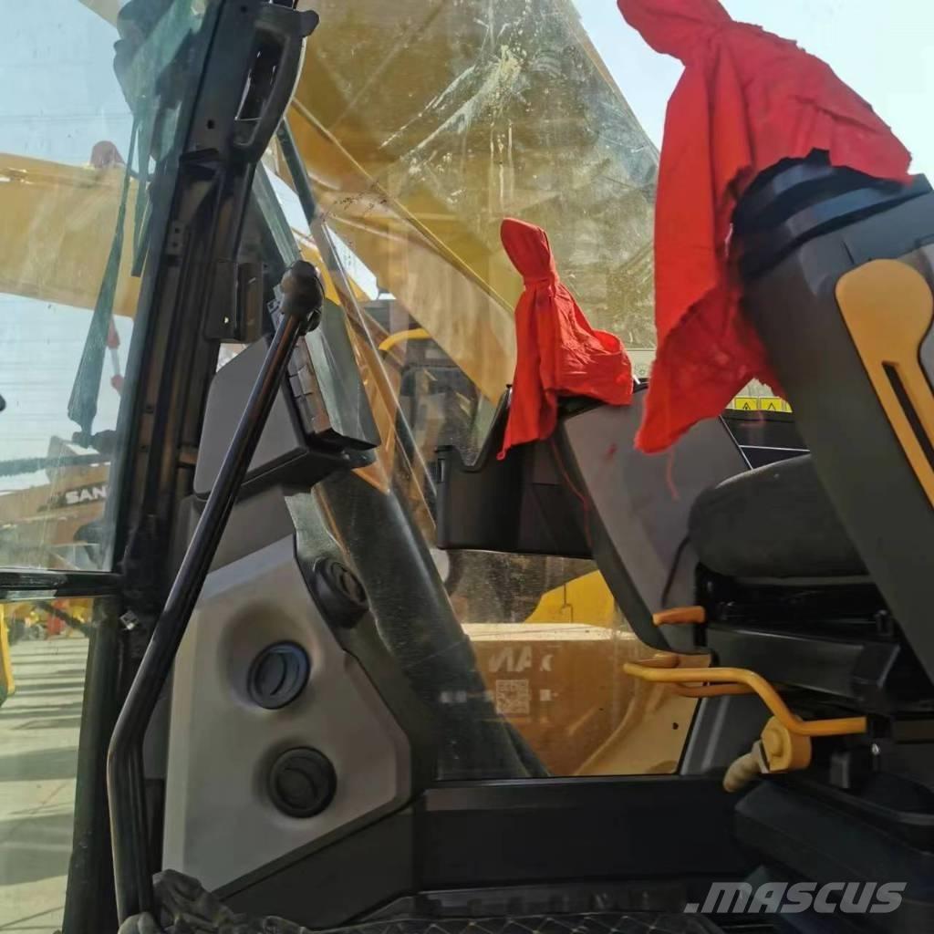 CAT 320 GC Kāpurķēžu ekskavatori