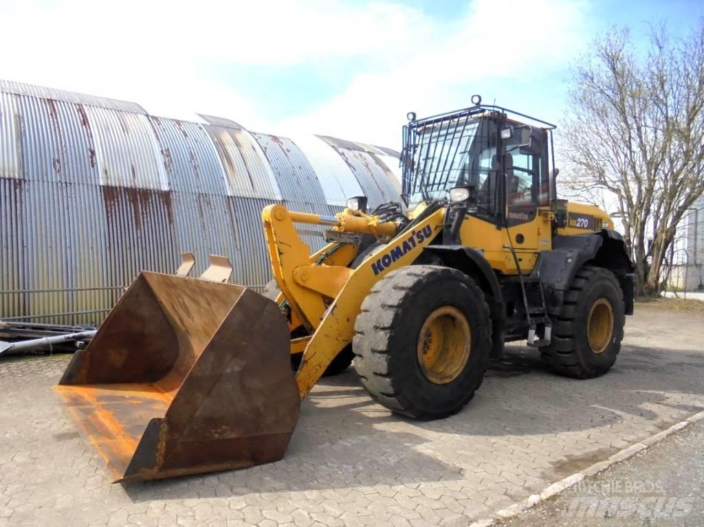 Komatsu WA 270-7 Iekrāvēji uz riteņiem