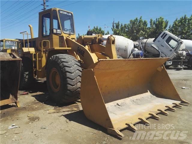 CAT 966 E Iekrāvēji uz riteņiem