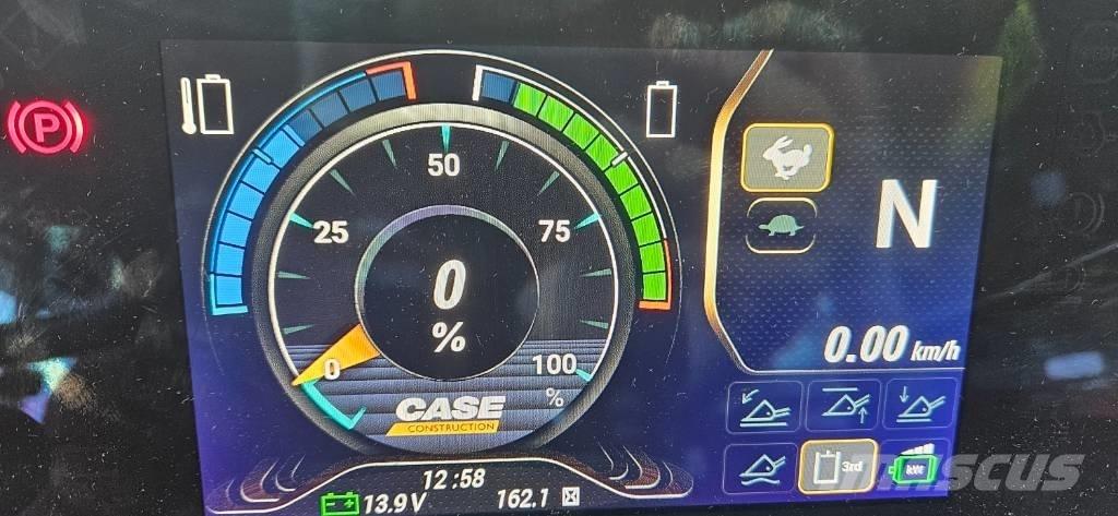 CASE 12 EV Evolution Iekrāvēji uz riteņiem