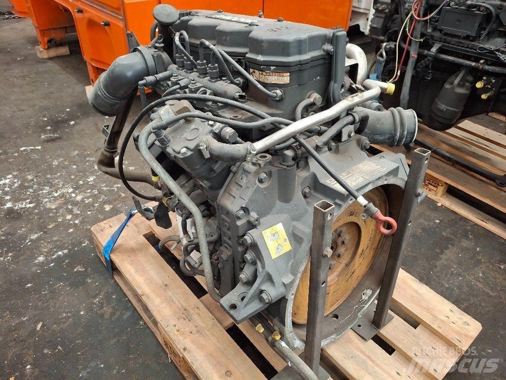 DAF FR118S1 Dzinēji