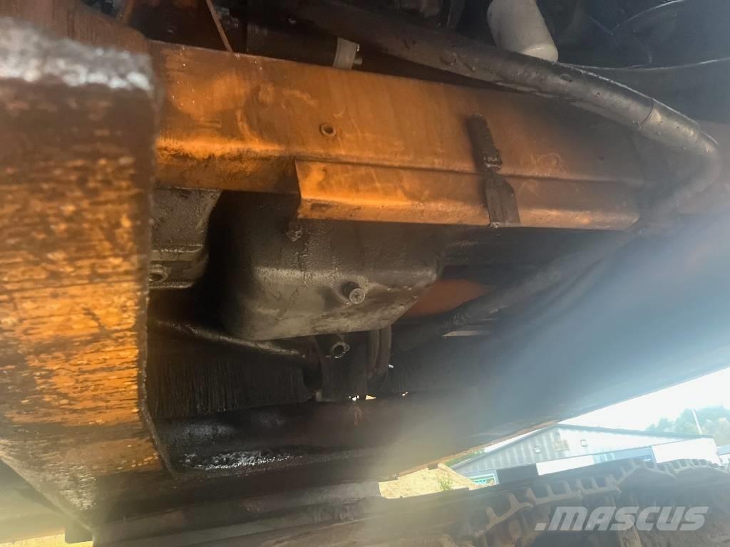 CASE 1188 Kāpurķēžu ekskavatori