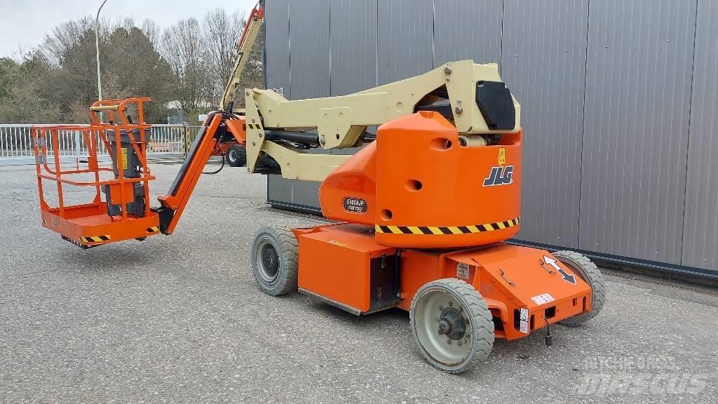 JLG E 400 AJPN Strēles pacēlāji