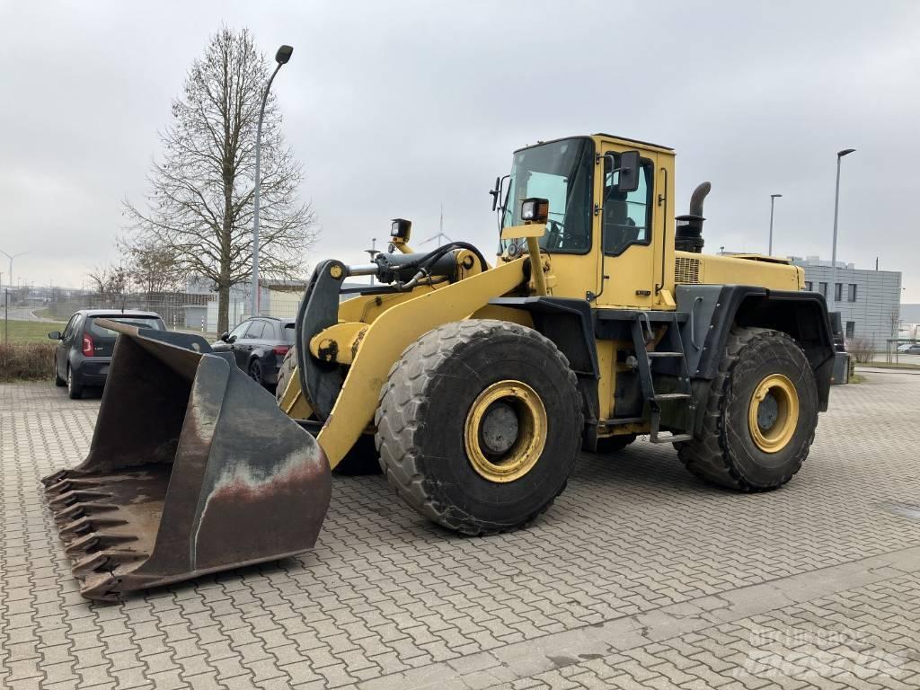 Komatsu WA 420 Iekrāvēji uz riteņiem