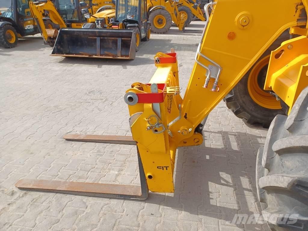 JCB 535-95 Teleskopiskie manipulatori
