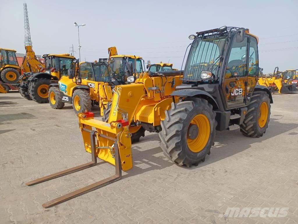 JCB 535-95 Teleskopiskie manipulatori