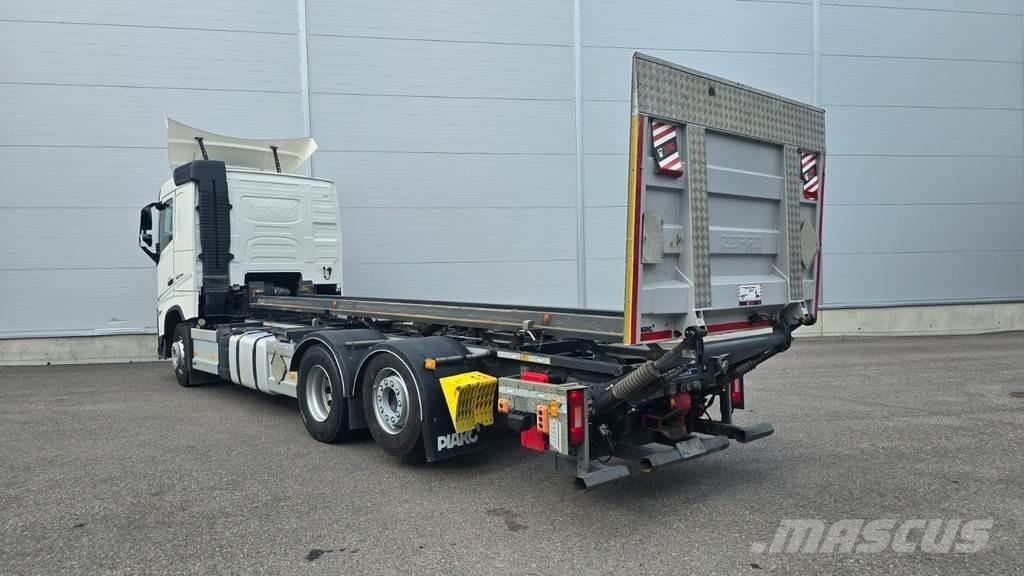 Volvo FH Kabeļu pacēlājs nomontējamām kravas mašīnām