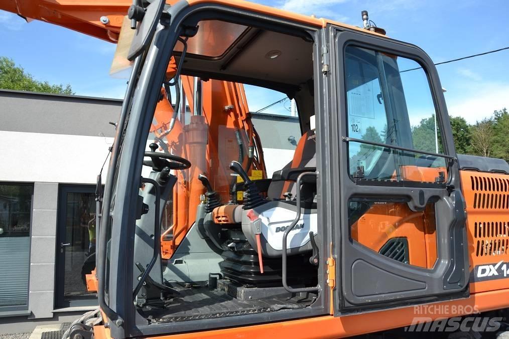 Doosan DX 140 W Ekskavatori uz riteņiem