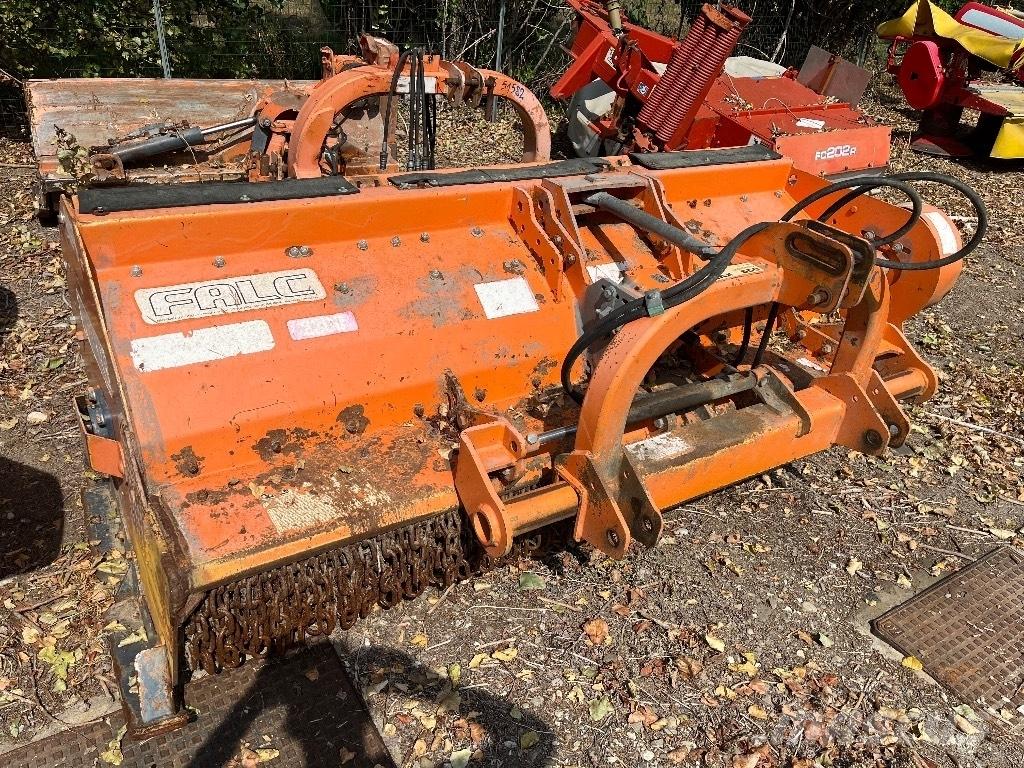 Falc AGILA 2300 Pļaujmašīnas/pašgājēji