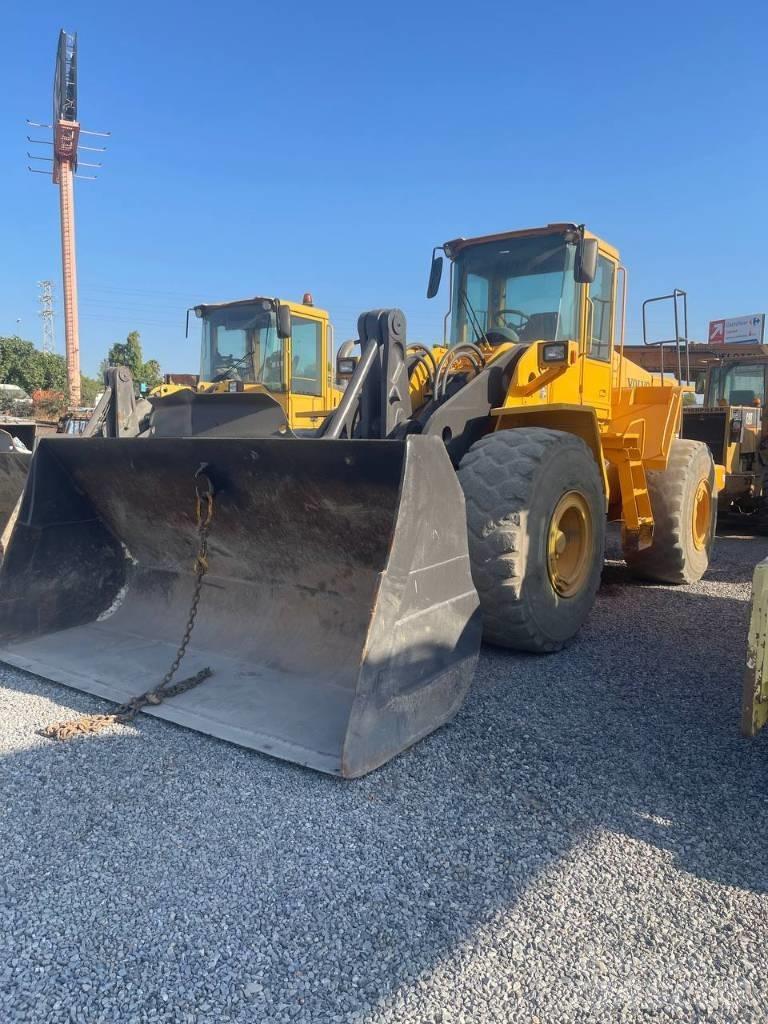 Volvo L 180 E Iekrāvēji uz riteņiem