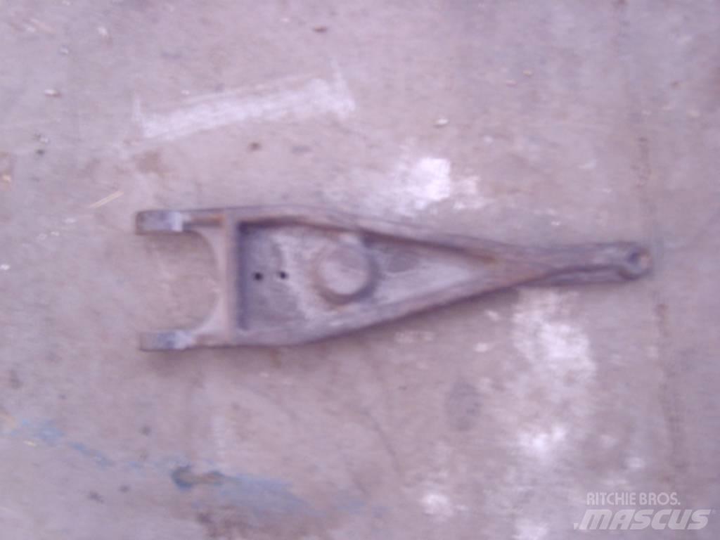 Deutz-Fahr same Dzinēji