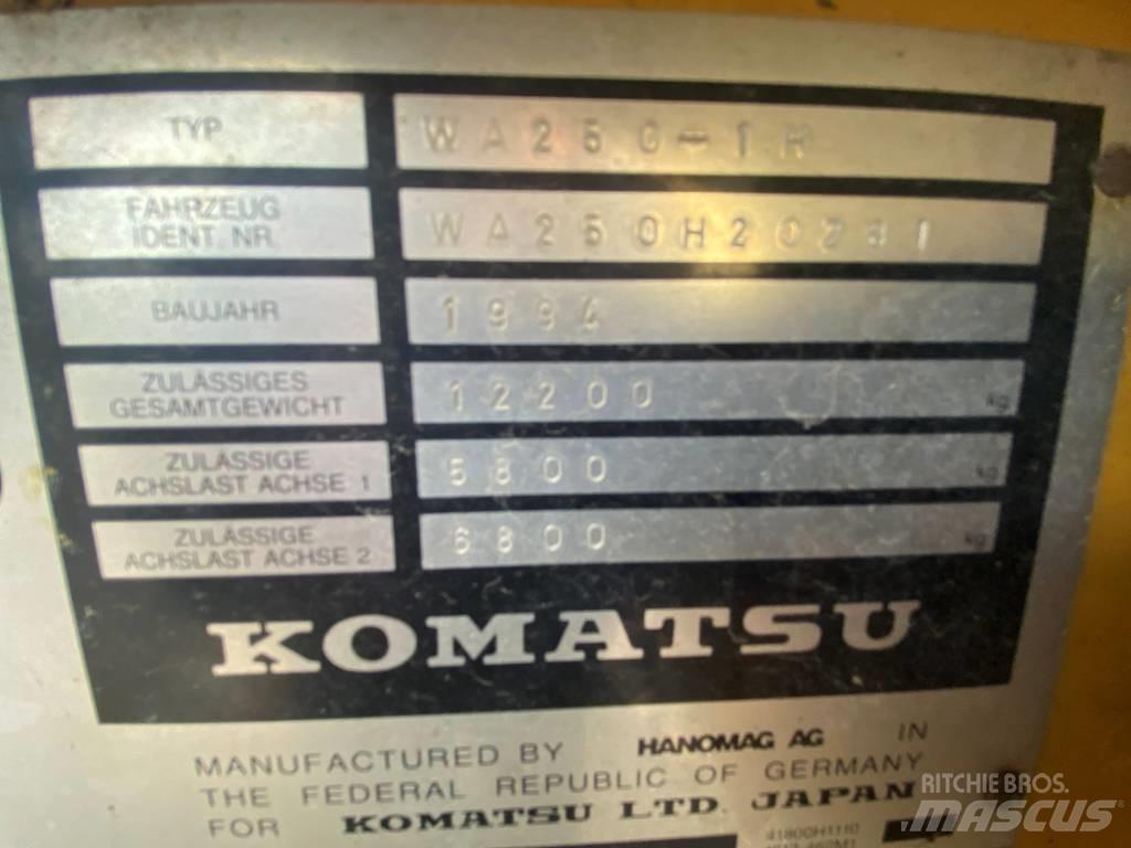 Komatsu WA 250 PT-1H Frontālie iekrāvēji un ekskavatori