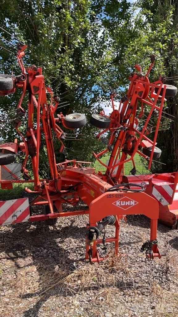 Kuhn GF 8501 T Grābekļi un siena ārdītāji