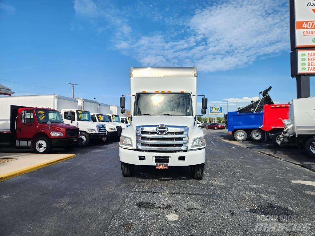 Hino 268 A Furgons