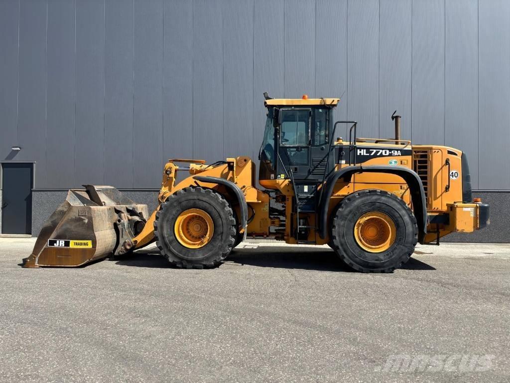 Hyundai HL 770-9 A Iekrāvēji uz riteņiem