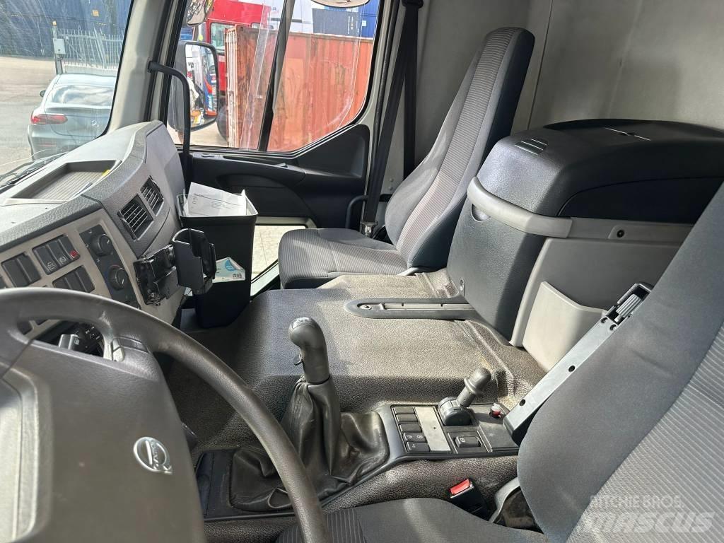 Volvo FE 300 Šasija ar kabīni
