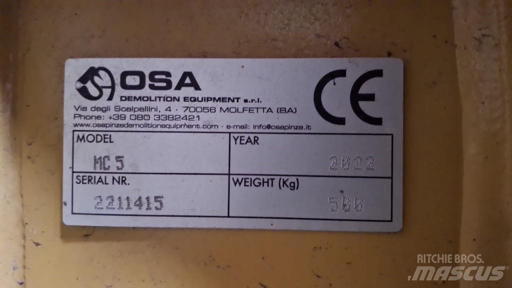 OSA MC5 Celtniecības drupinātāji