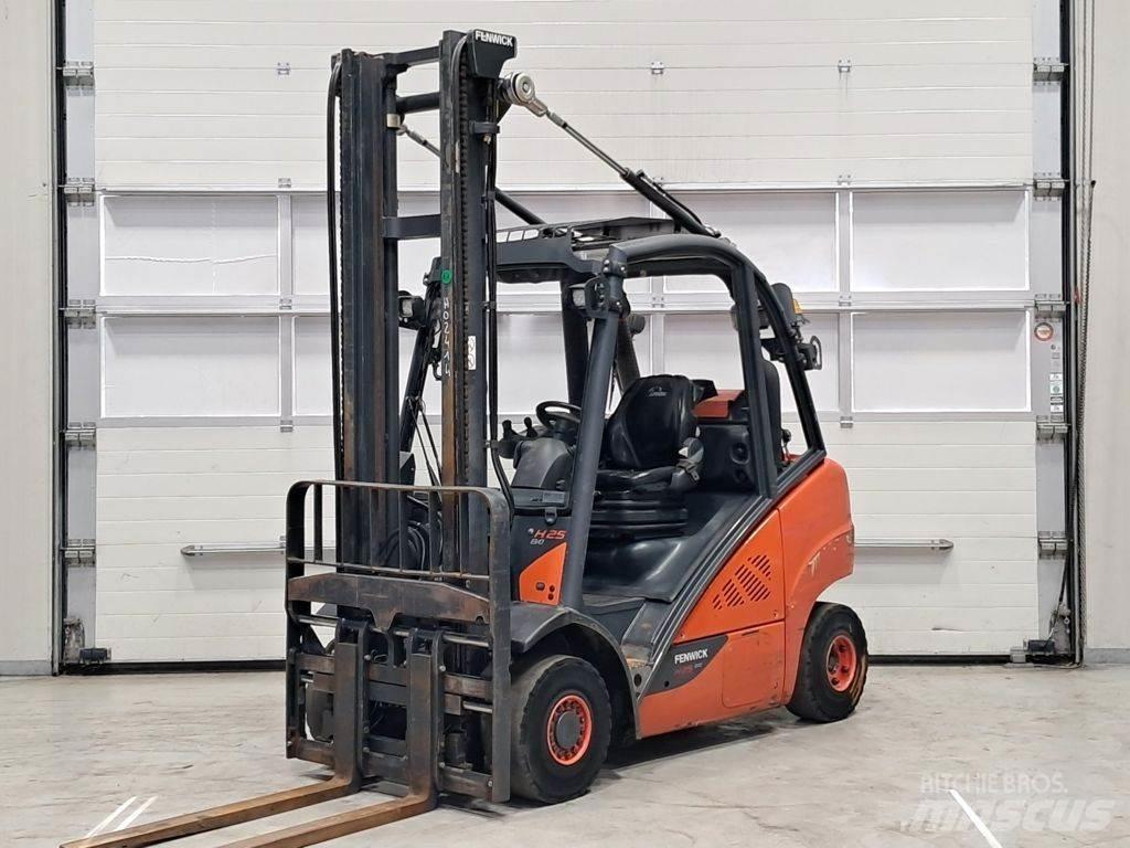 Linde H25T-02 LPG tehnika
