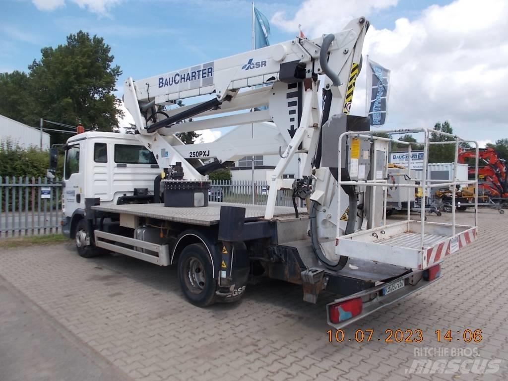 Rothlehner E 250 PXJ Pacēlāji uz automašīnas bāzes