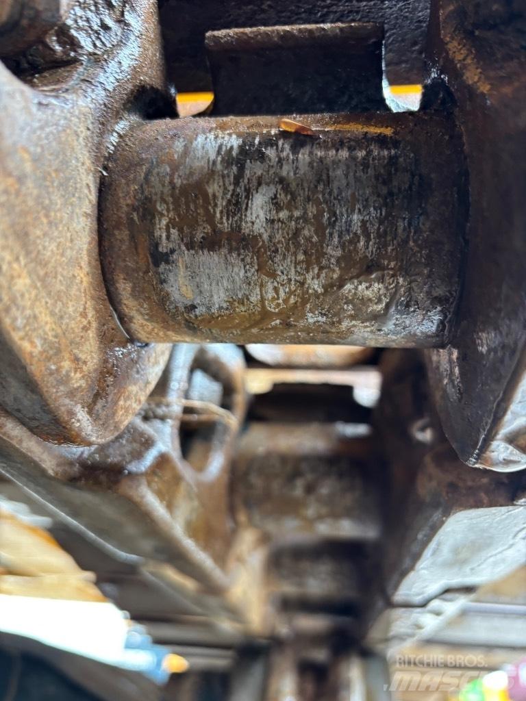 JCB 220 XL 4F - 220 X Kāpurķēžu ekskavatori