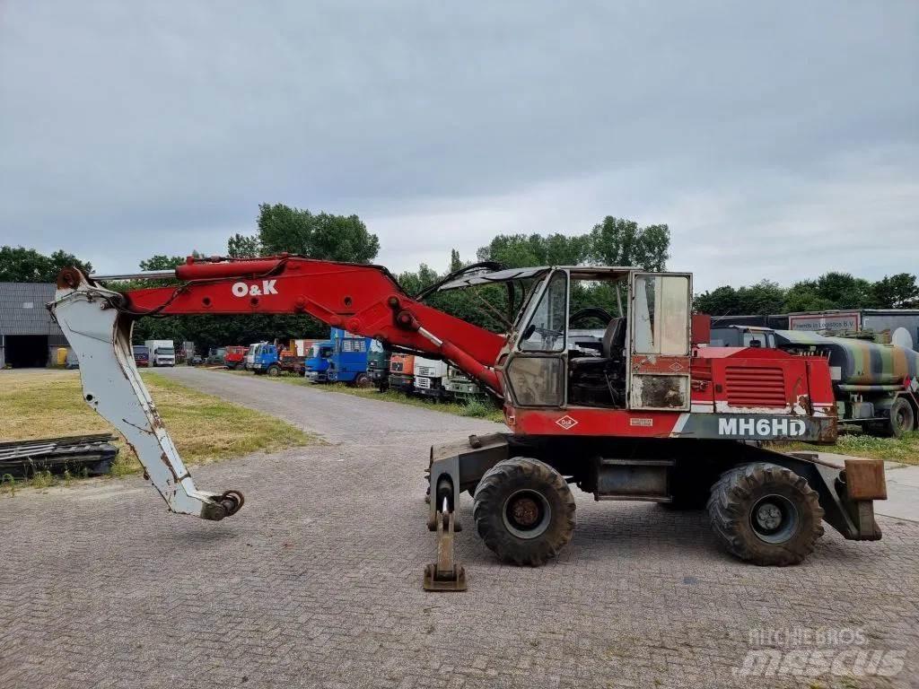 O&K MH6HD Ekskavatori uz riteņiem
