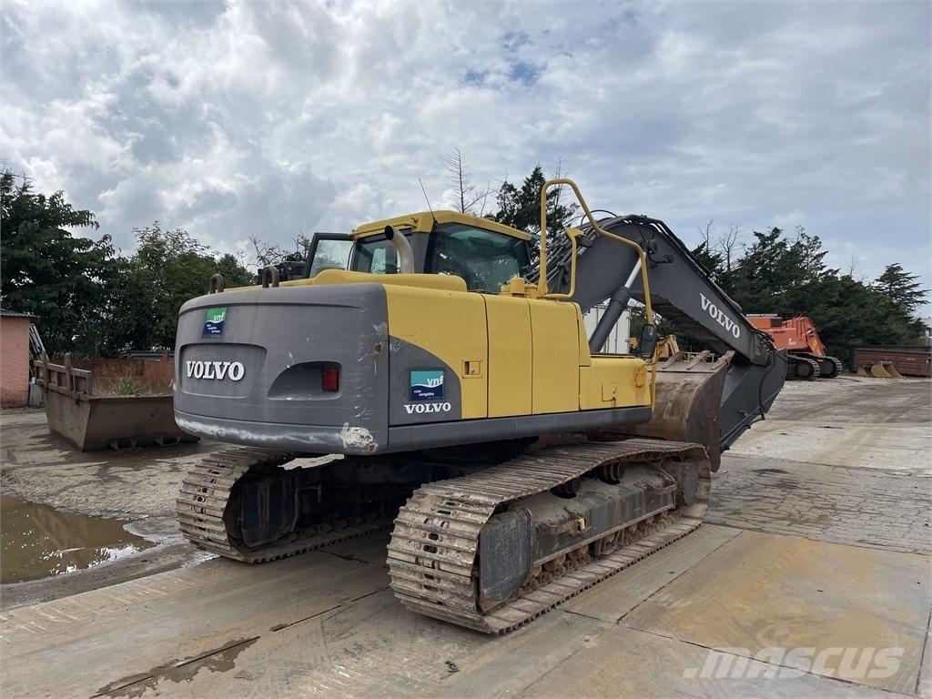 Volvo EC 160 LC Kāpurķēžu ekskavatori