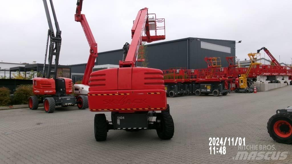 SkyJack SJ 45 T Teleskopiskie pacēlāji