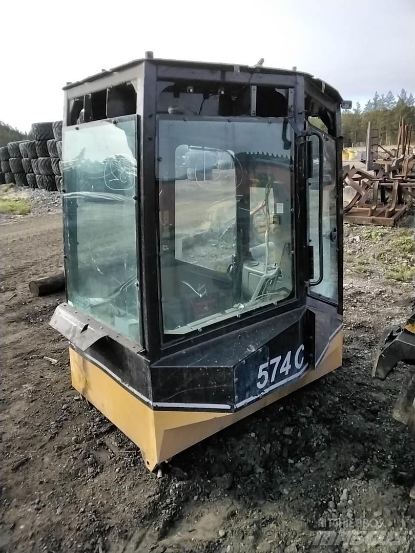 Eco Log 574C Kabīnes un interjers