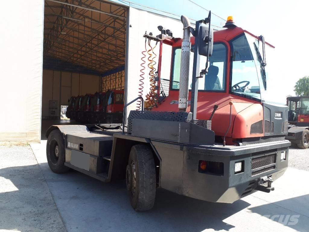 Kalmar TR618i Terminālie traktori
