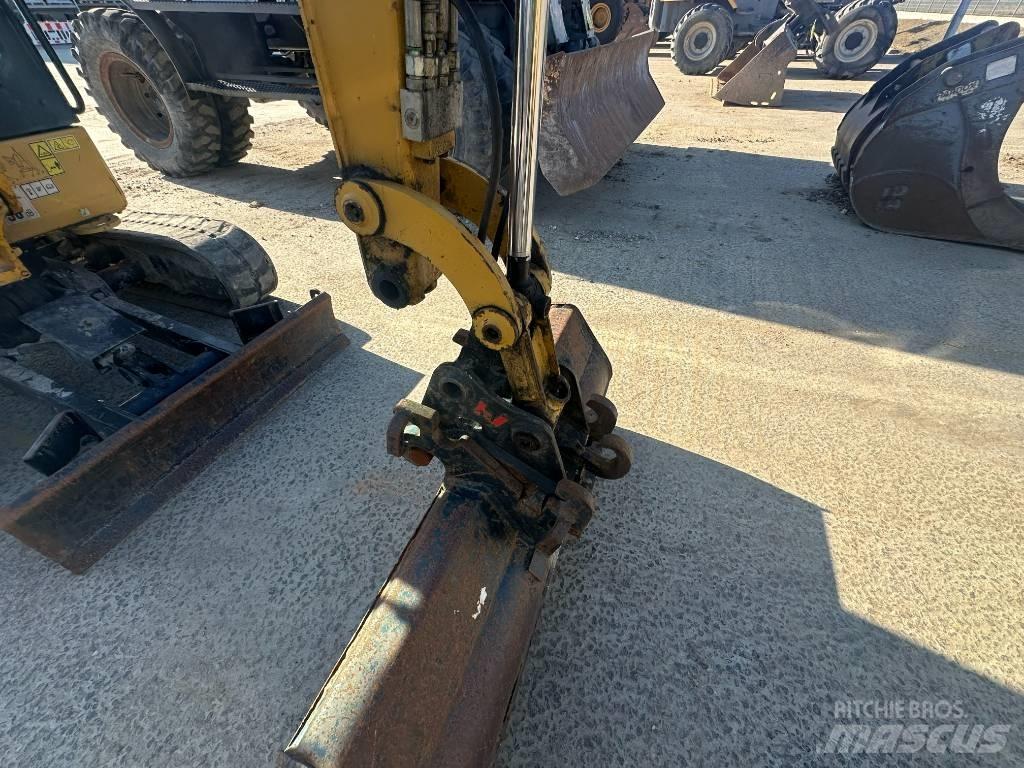 CAT 301.8 Mini ekskavatori < 7 t