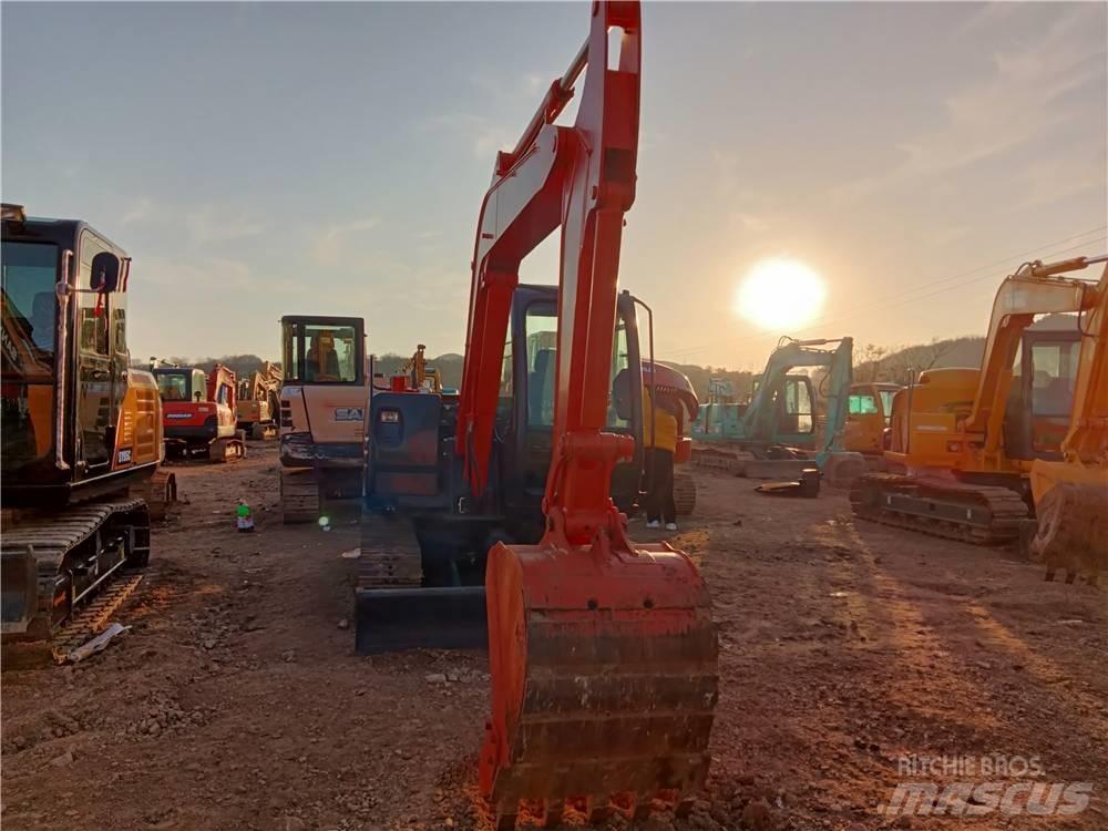 Hitachi ZX 60 Mini ekskavatori < 7 t