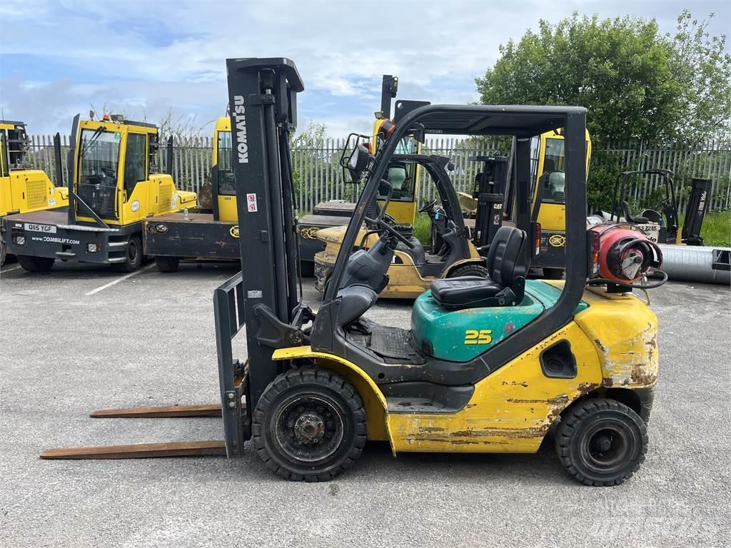 Komatsu FG25HT-16R LPG tehnika