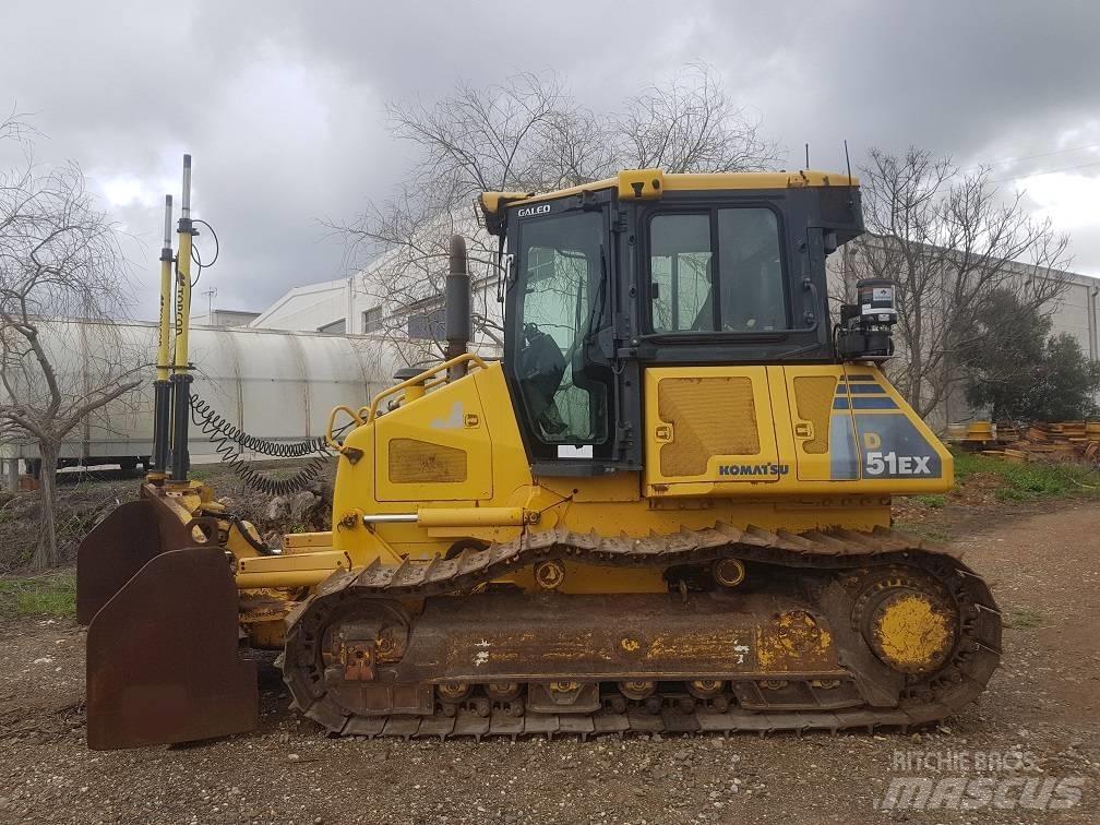 Komatsu D 51 EX-22 Kāpurķēžu buldozeri