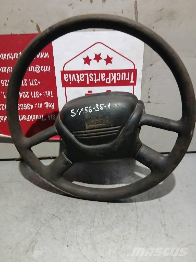 Scania 144    1327026 Kabīnes un interjers