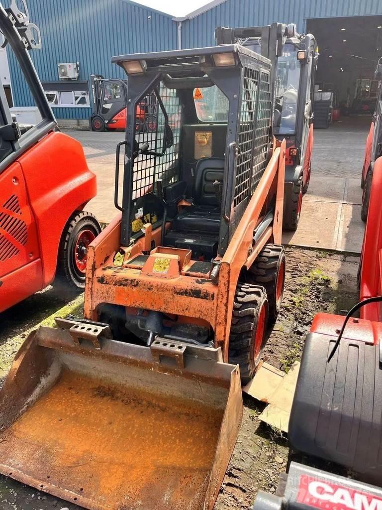 Bobcat S70 Lietoti riteņu kompaktiekrāvēji