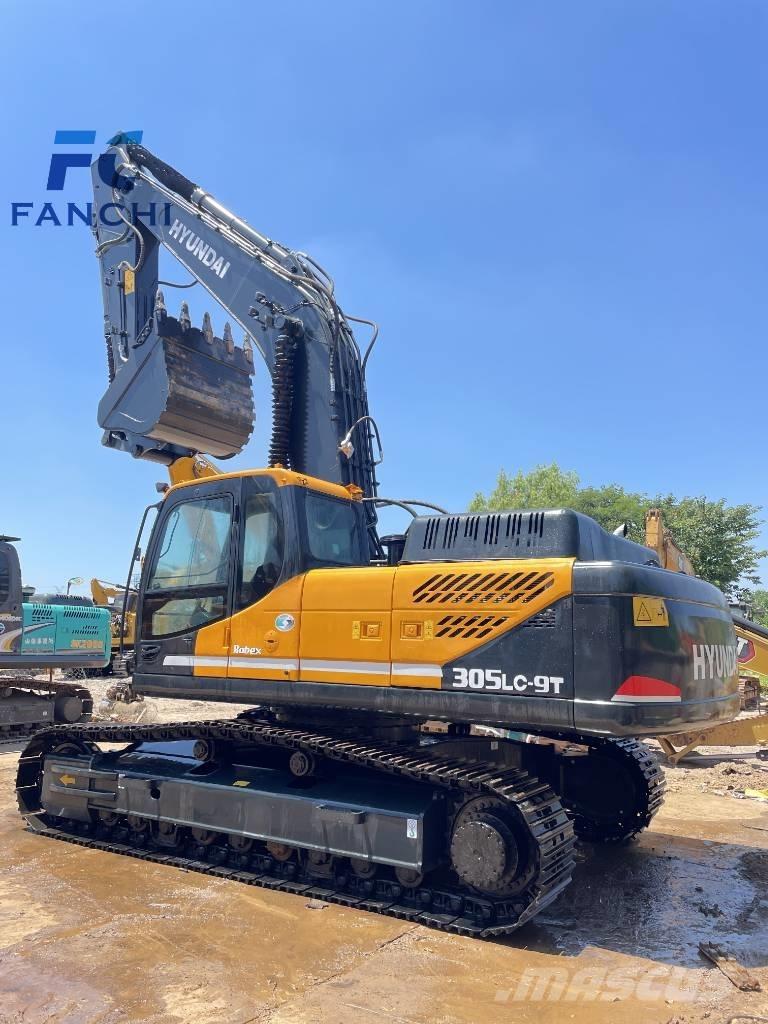 Hyundai 305lC-9T Kāpurķēžu ekskavatori
